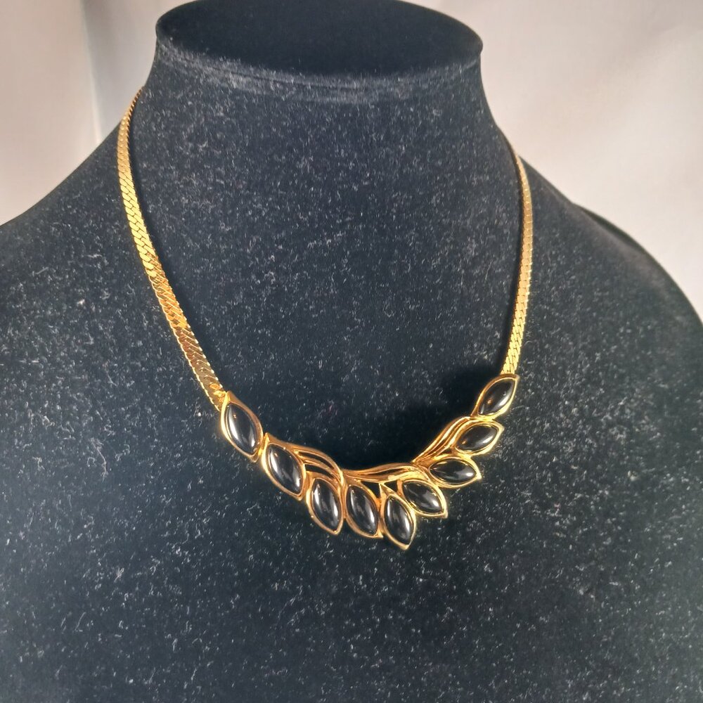 Vintage Trifari Necklace Gold Tone Swirl with Black Cabochons